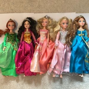 Shrek kung fu princess dolls.